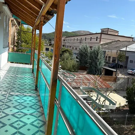 Klean Berat Uznove